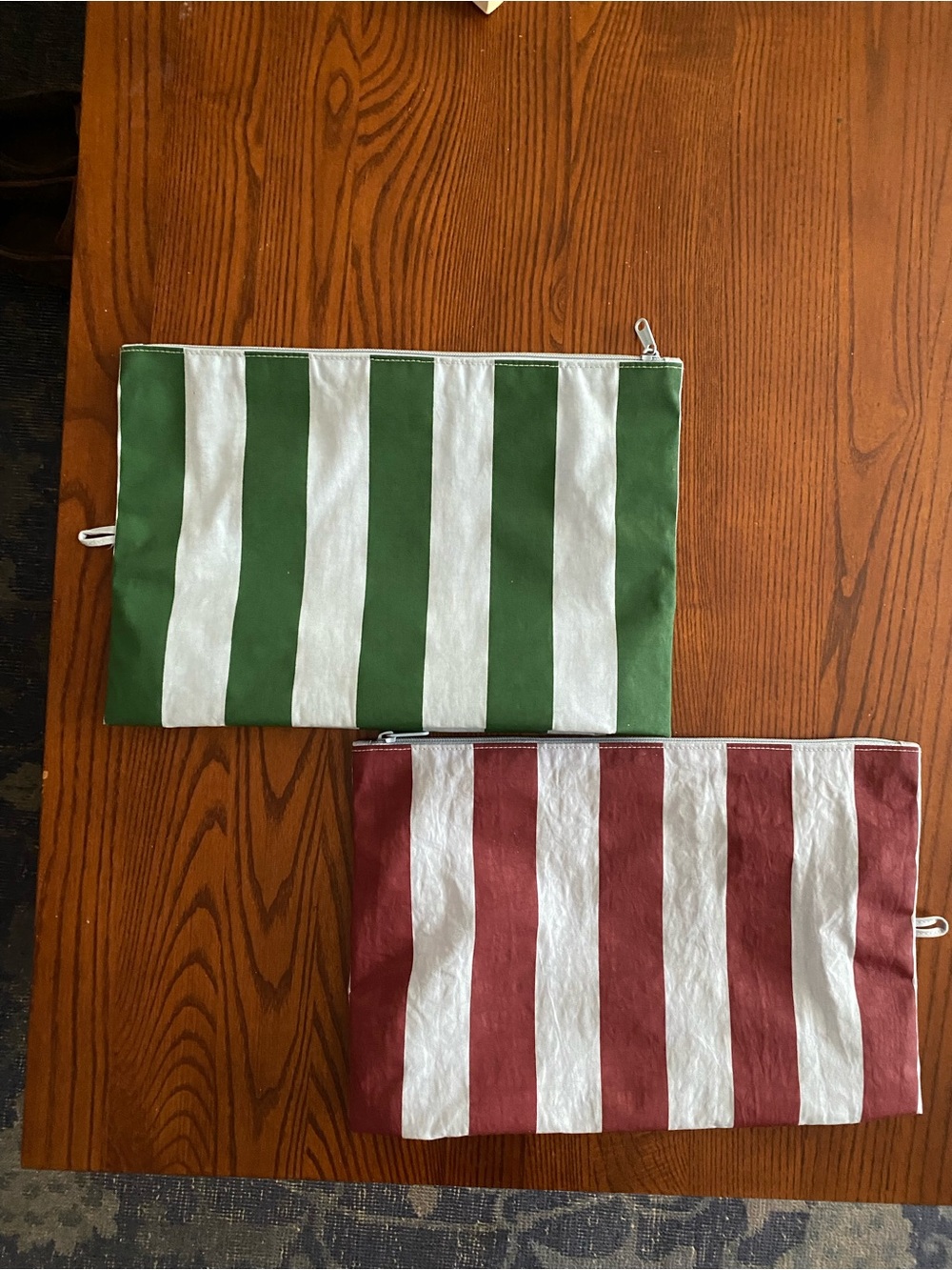BAGGU Go Pouch set of 2 large in vacation stripe - Picture 4 of 5
